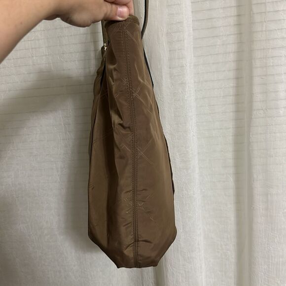 FREE w/bundle Vera Bradley Light Brown Tan Nylon Tote Faux Leather Combo - Picture 3 of 16